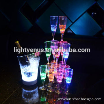 wholesale LED liquid active champagne glass for candle dinner
